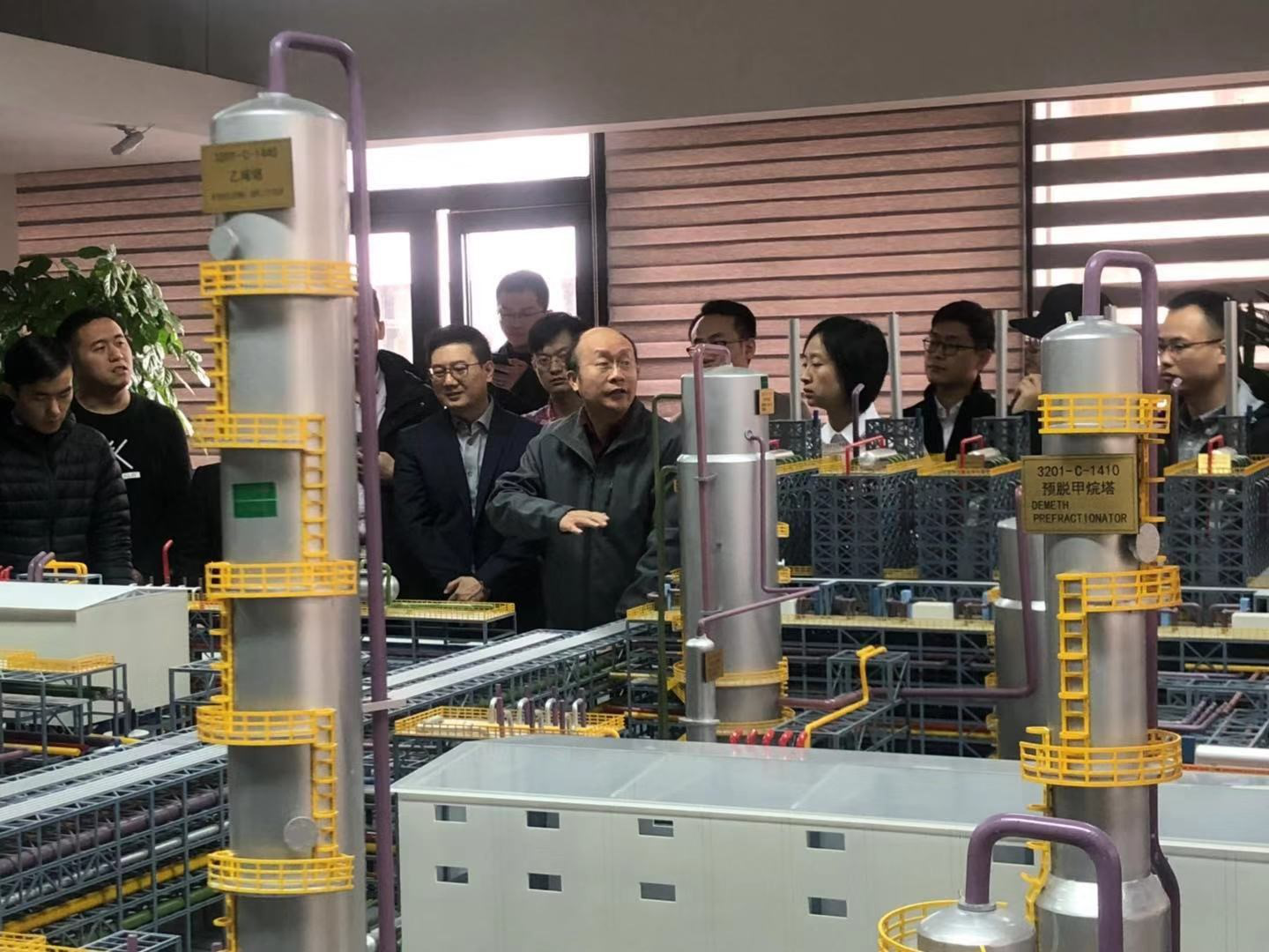 清华大学MEM团队一行参访尊龙凯时人生就搏